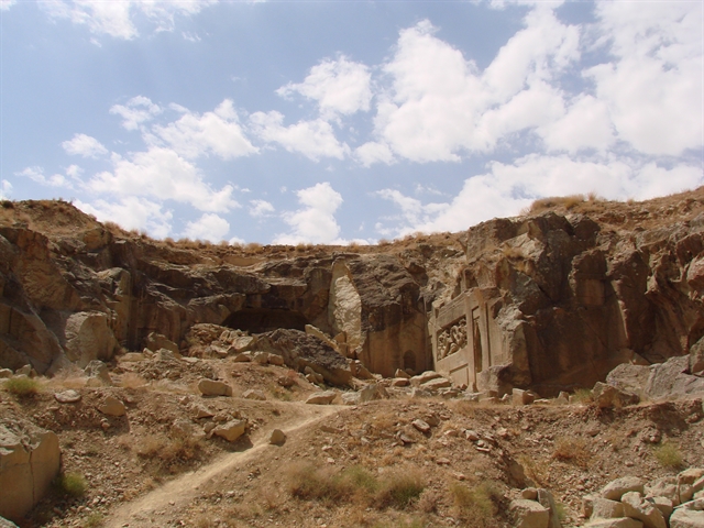 مسیر پیاده راه گردشگری داش کسن  احداث می شود