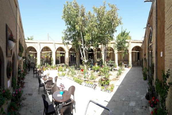 سرای ناصری زنجان، یک کاروانسرای فعال